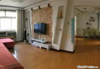 万达二院西临物资局宿舍1楼3室2厅家具家电齐全1400急租 - 济宁28生活网 jining.28life.com